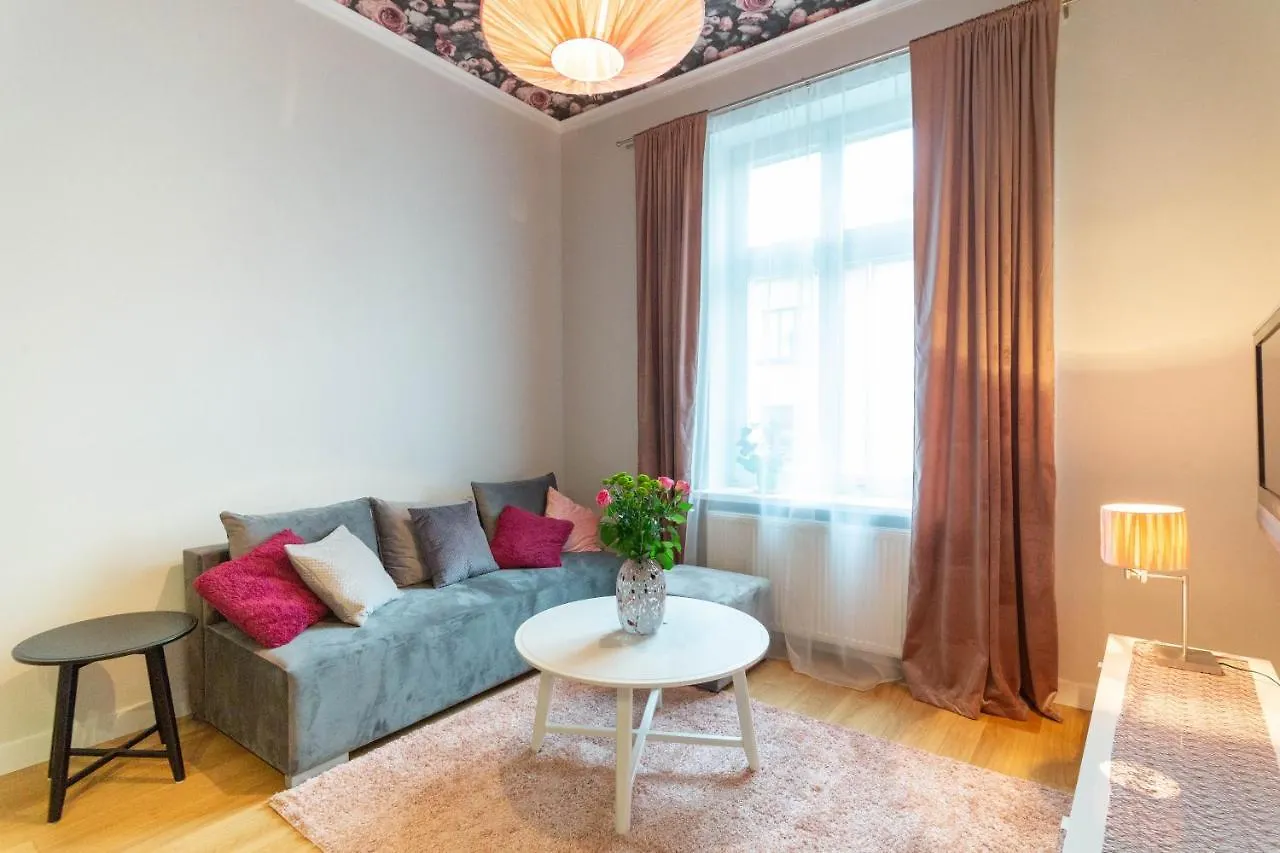 Glamorous And Brand New 2 Bedroom Cracovie